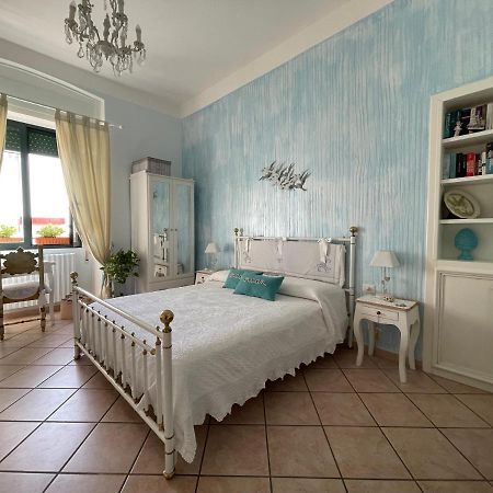 A Casa Di Stella Apartment Salerno Bagian luar foto